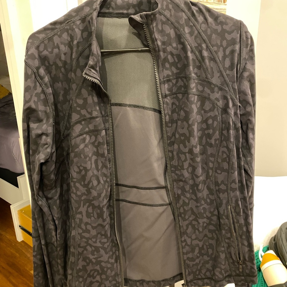 Women’s Gray Patterned Jacket